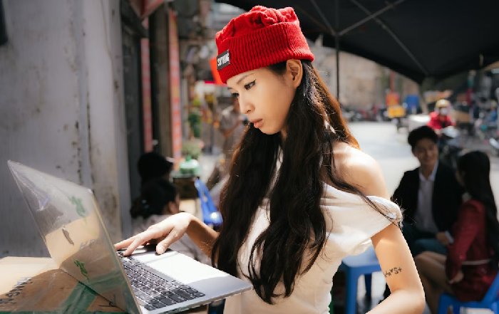 Article Image for Remote Work Cultures Around the Globe