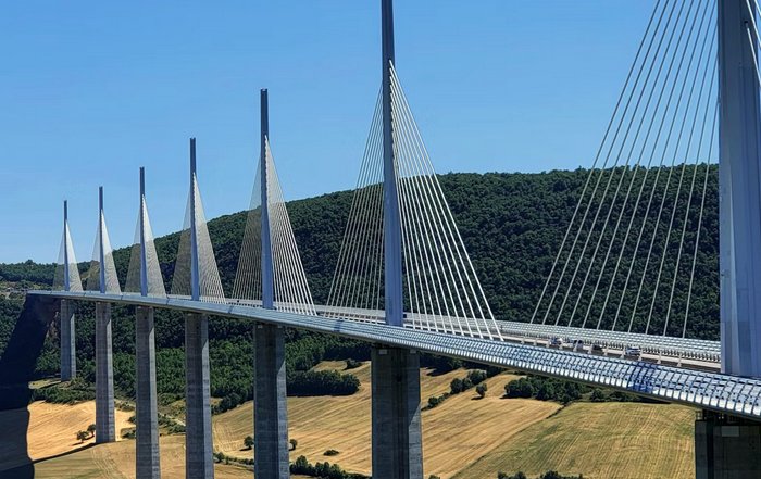 Article Image for Technology Bridging Gaps Between Nations